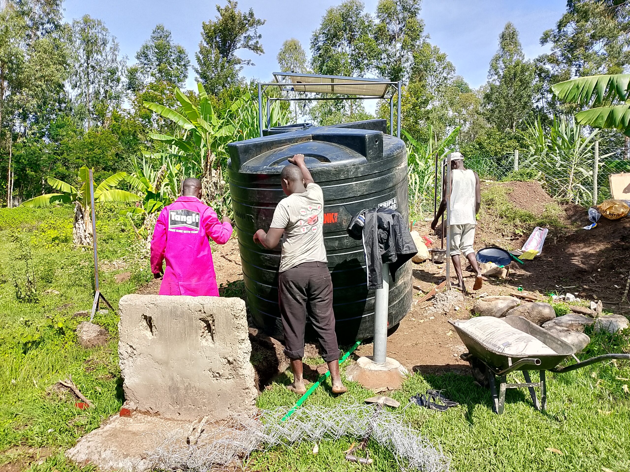 Organic Food Kenya latest community farming and water project
